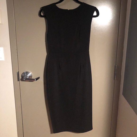 Short Sleeve Black Midi Dress - Picture 1 of 2